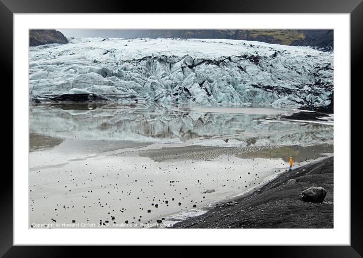 Sólheimajökull glacier  Framed Mounted Print by Howard Corlett