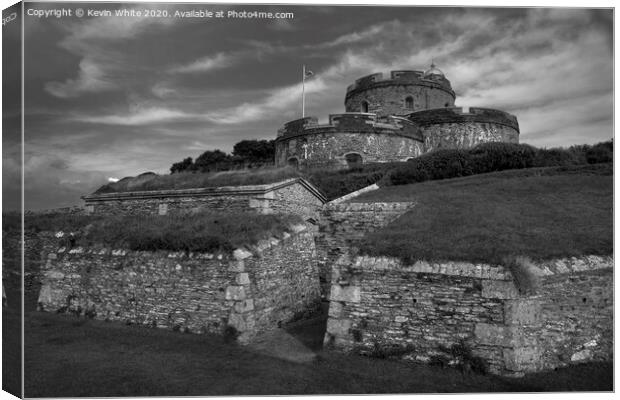 St Mawes Castle Canvas Print by Kevin White