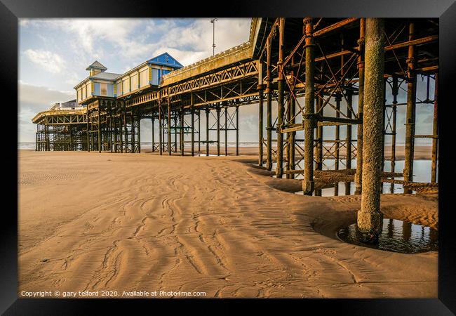 Blackpool's central pier Framed Print by gary telford