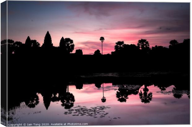 Angkor Wat Sunrise Canvas Print by Iain Tong