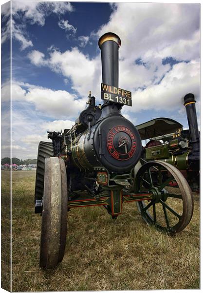 Traction Engine Canvas Print by Tony Bates