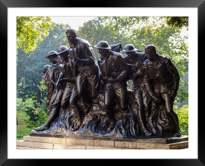 New York Statue of soldiers of I World War, Central Park. Framed Mounted Print by Antonio Gravante
