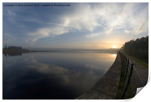 Mirrored sunset in water at redmires reservoir, fish eye perspective Print by Rhys Leonard