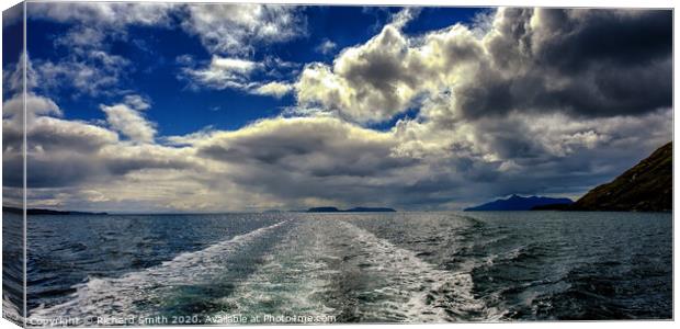 Wash trail back to the Isle of Eigg              Canvas Print by Richard Smith
