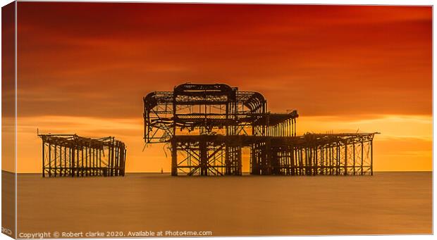 Brighton "Old Pier " Canvas Print by Robert clarke