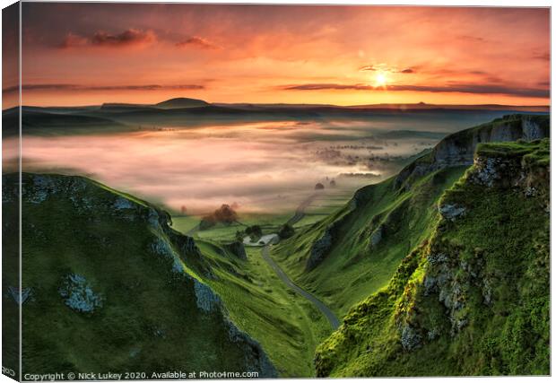 Hope Valley mist Canvas Print by Nick Lukey
