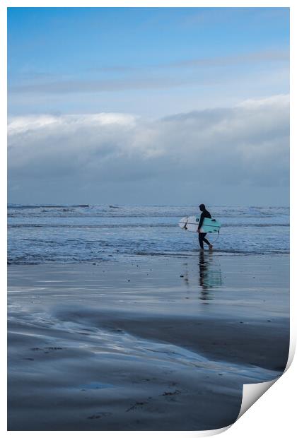 Surfer heading out to catch waves Print by Tony Twyman