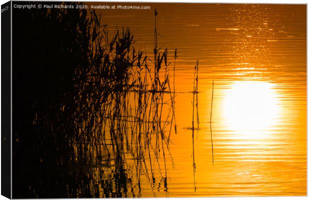 Sunset at Chew Valley lake Canvas Print by Paul Richards