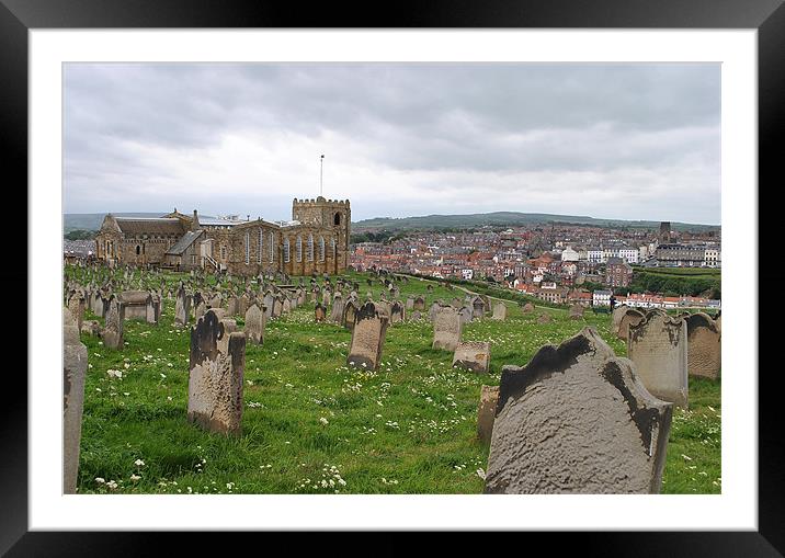 St Marys Church, Whitby Framed Mounted Print by graham young