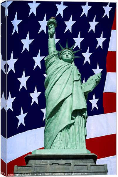 Las Vegas statue of liberty  Canvas Print by keith hannant