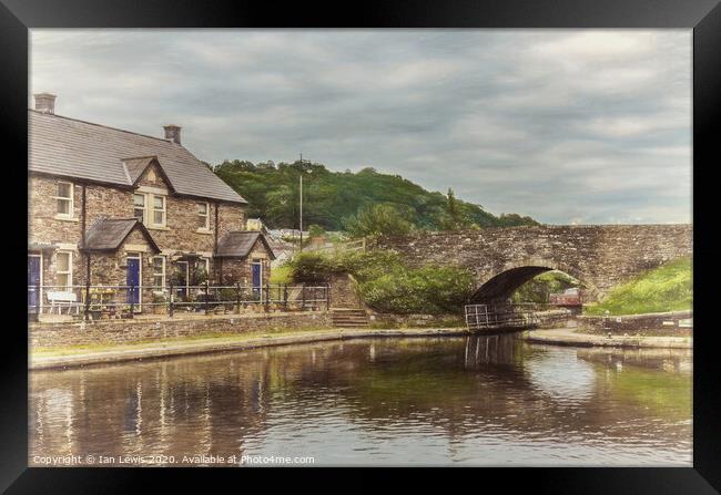 The Canal Basin At Brecon Framed Print by Ian Lewis