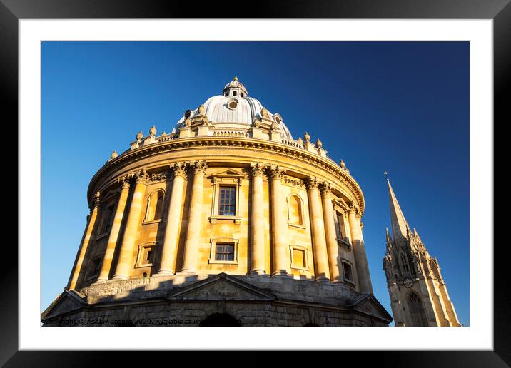 Radcliffe Camera  Framed Mounted Print by Ashley Cooper