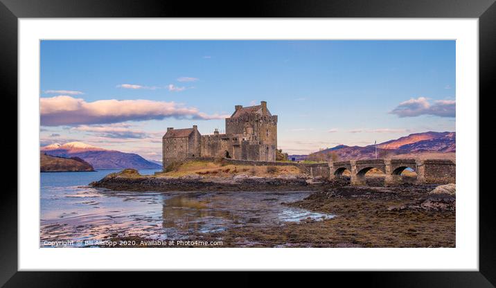 Eileen Donan castle. Framed Mounted Print by Bill Allsopp