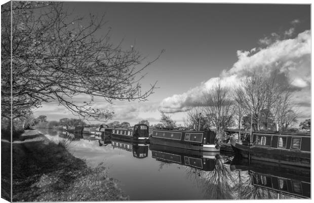Shropshire Union Canal Chester black and white Canvas Print by Jonathon barnett