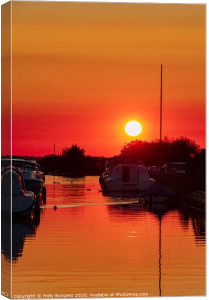 Sunset Infusion over Thurne Dyke Norfolk  Canvas Print by Holly Burgess