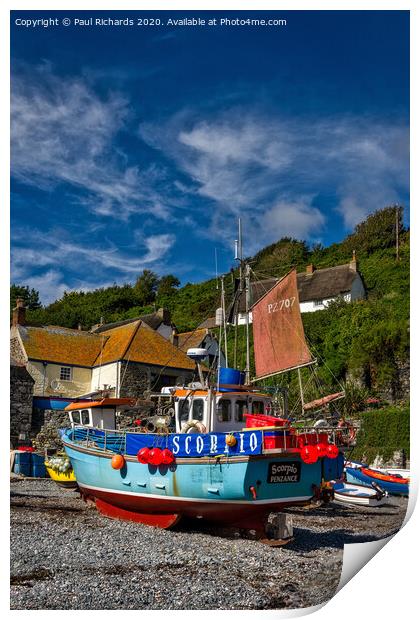 Cadgwith fishing village, in Cornwall Print by Paul Richards