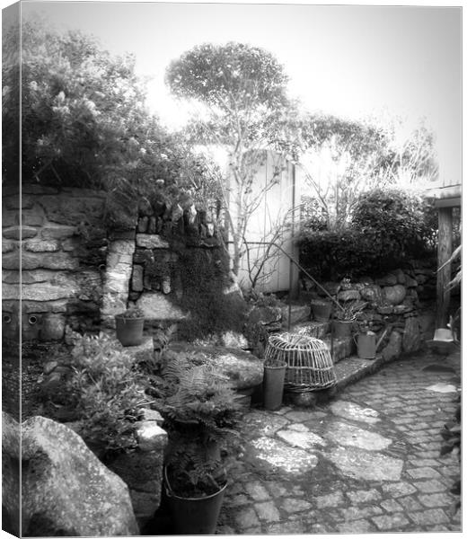  A Fisherman’s  cottage garden Mousehole Cornwall Canvas Print by Beryl Curran