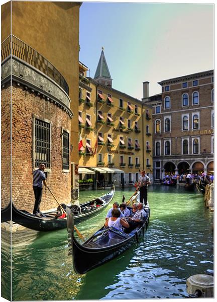 Things to do in Venice Canvas Print by Tom Gomez