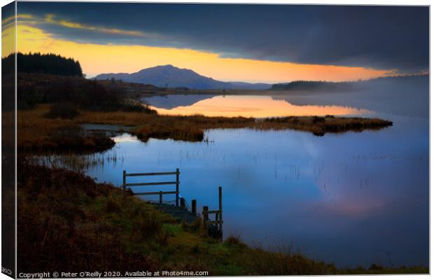 Twilight at Loch Peallach Canvas Print by Peter O'Reilly