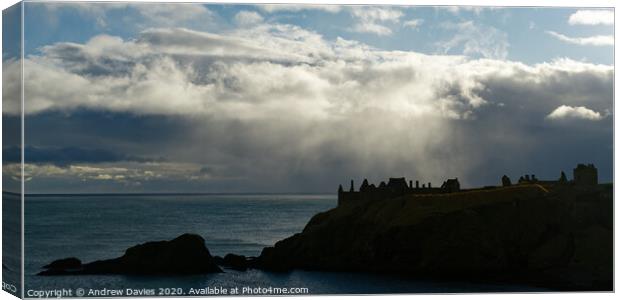 Stormy sky at Dunnottar Castle, Aberdeenshire Canvas Print by Andrew Davies