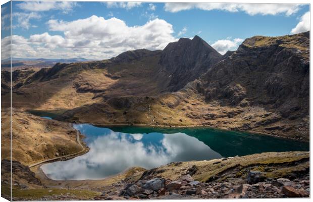 Llyn Glaslyn from The Miner's Track Canvas Print by Wendy Williams CPAGB