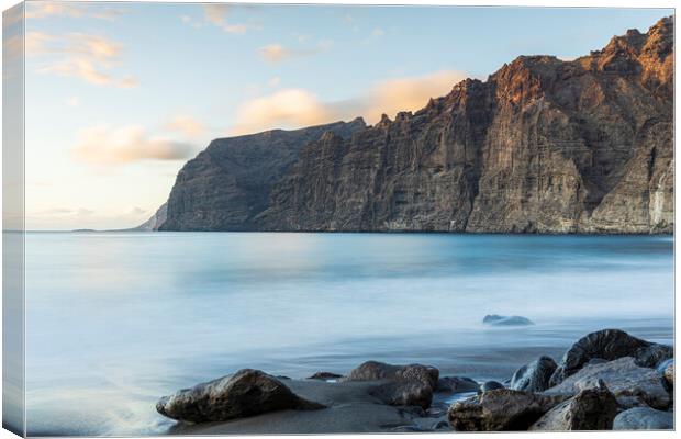 Los Gigantes cliffs Tenerife Canvas Print by Phil Crean