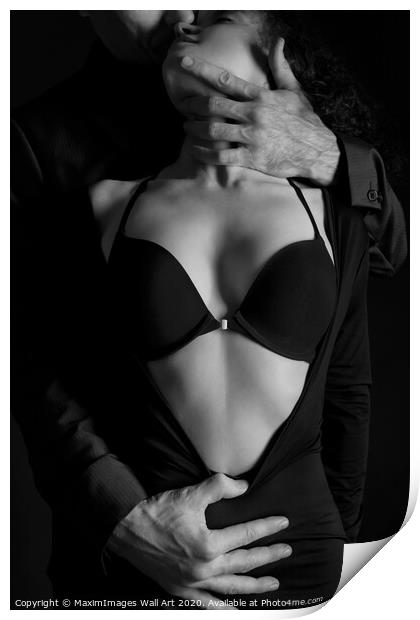 Wall Art print MXI28489: Beautiful sensual portrait of a couple Black and white Print by MaximImages Wall Art