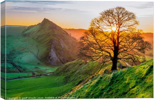 Sunrise at Chrome Hill Canvas Print by geoff shoults