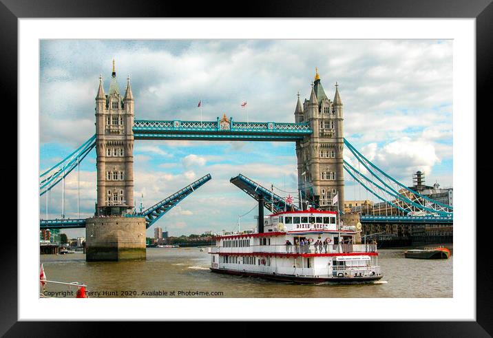 Dixie Queen passing under Tower Bridge, Framed Mounted Print by Terry Hunt