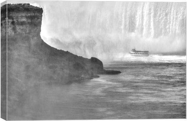 Maid of the Mist at Horseshoe Falls, Niagara Canvas Print by Jim Hughes