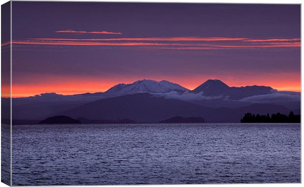Lake Taupo Sunset Canvas Print by Ashley Chaplin