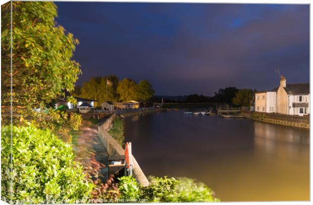 Arundel river at night Canvas Print by Geoff Smith