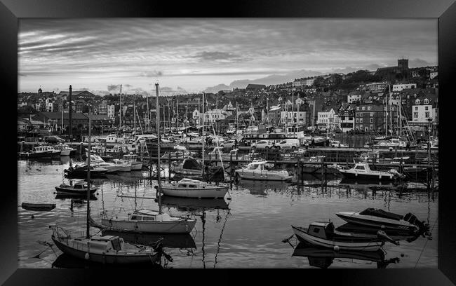 Scarborough Harbour on an Autumn evening. Framed Print by David Jeffery