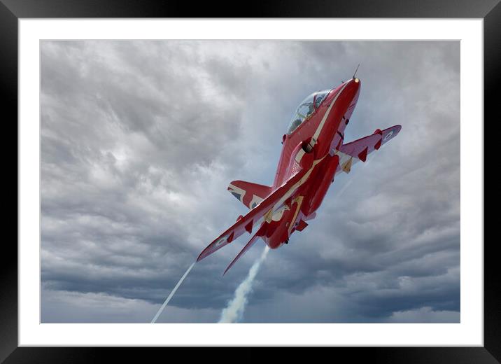 RAF Red Arrows Framed Mounted Print by Rory Trappe