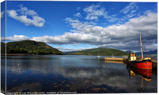 Serene Reflections of Inveraray Harbour Canvas Print by Les McLuckie