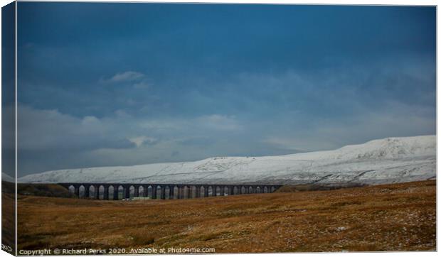 Ribblehead in the snow Canvas Print by Richard Perks