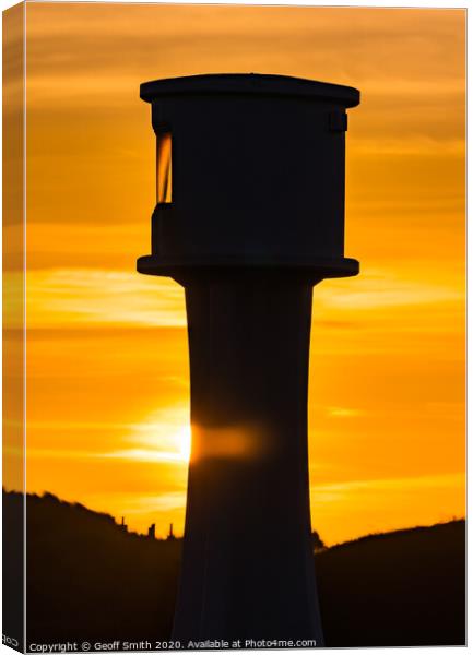 Littlehampton Lighthouse at Sunset Canvas Print by Geoff Smith