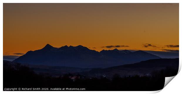 Sky colour after sunset over The Cuillin. Print by Richard Smith