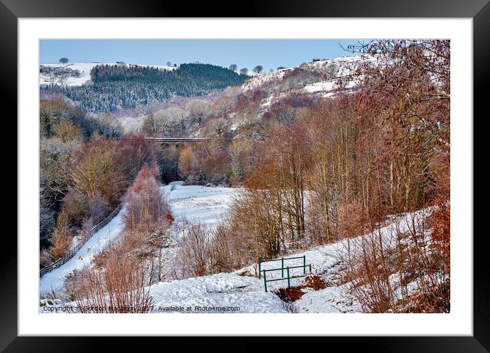 Bargoed South Wales, under a blanket of snow Framed Mounted Print by Gordon Maclaren