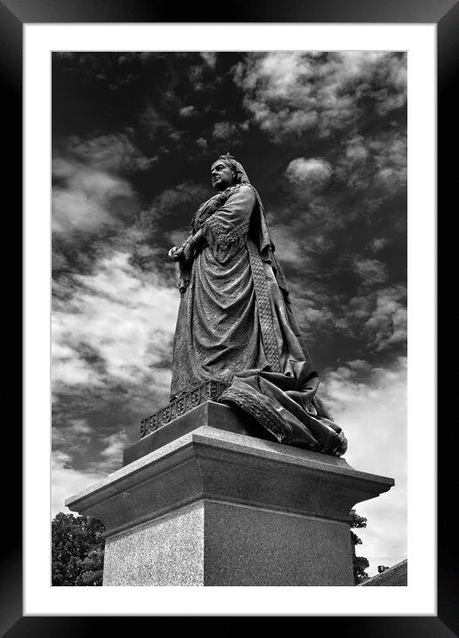 Queen Victoria Statue Framed Mounted Print by Darren Galpin