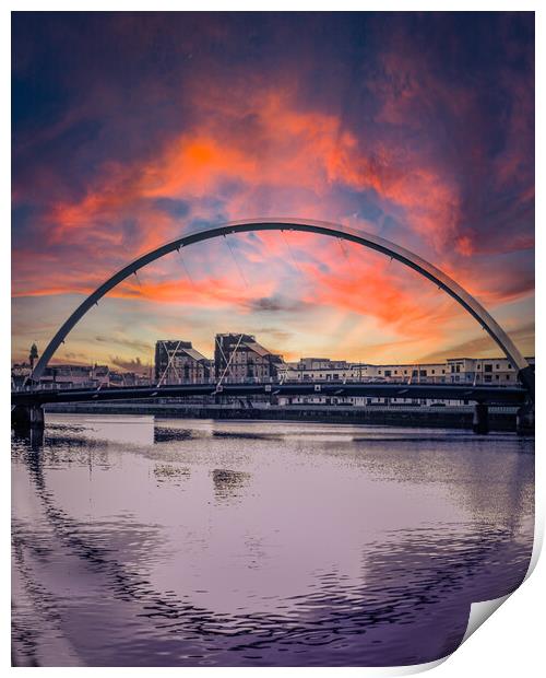 The Clyde Glasgow Print by Duncan Loraine
