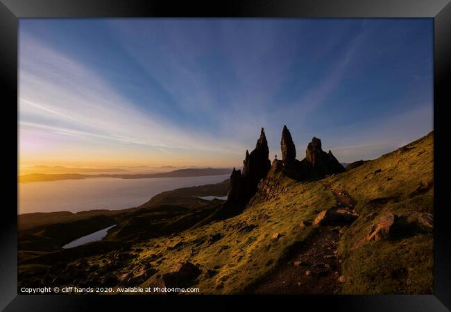 The Storr, isle of skye. Framed Print by Scotland's Scenery