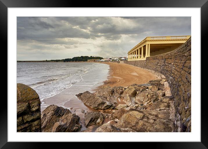 Barry Island Framed Mounted Print by Richard Downs