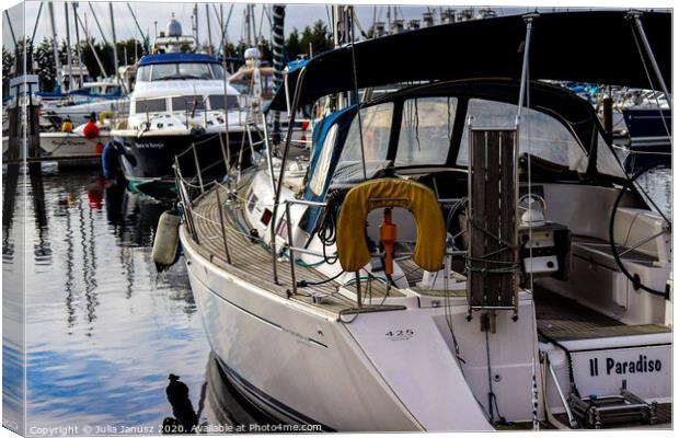 A beautiful boat  Canvas Print by Julia Janusz