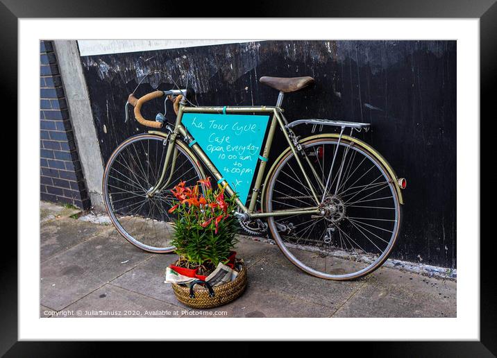 Cafe bicycle Framed Mounted Print by Julia Janusz