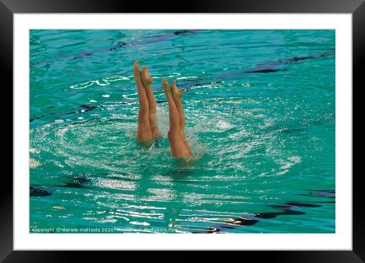 exhibition of synchronized swimming Framed Mounted Print by daniele mattioda