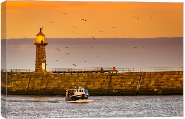 Coming home Whitby Canvas Print by kevin cook