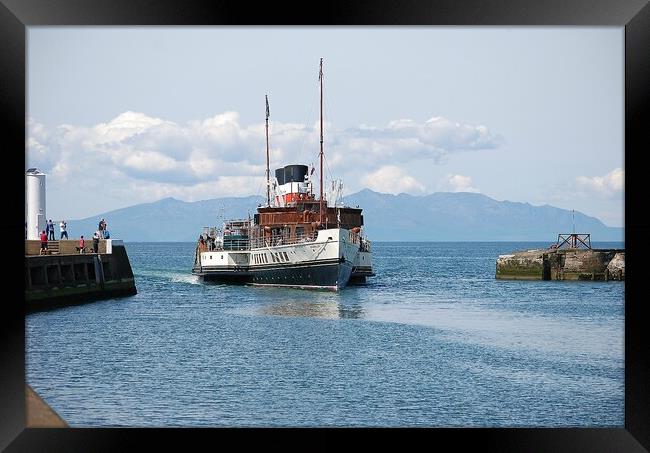 PS Waverley arriving at Ayr Framed Print by Allan Durward Photography