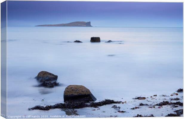 Staffin beach, isle of skye.  Canvas Print by Scotland's Scenery