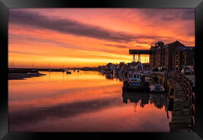 Sunrise over the granary at Wells Framed Print by Gary Pearson